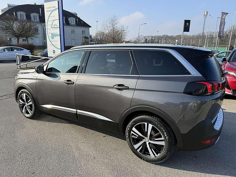 Gebraucht Peugeot 5008 GT-line 131 PS (96 kW) 2020 Grau SUV
