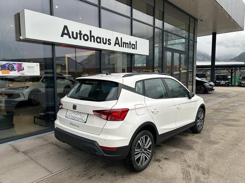 Neu Seat Arona Style 115 PS (84 kW) 2025 Weiss  normal SUV