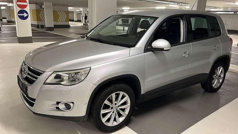 Gebraucht VW Tiguan 170 PS (125 kW) 2009 Grau SUV