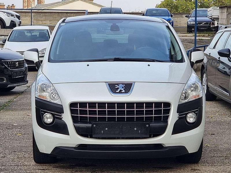 Gebraucht Peugeot 3008 Allure 111 PS (81 kW) 2012 Weiß Limousine