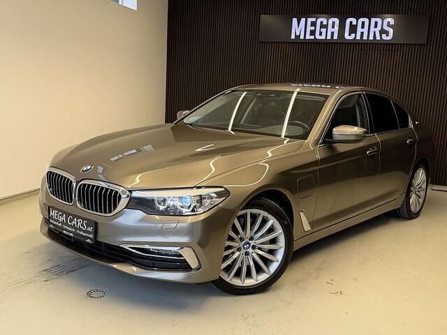 Gebraucht BMW 530 Luxury Line 184 PS (135 kW) 2019 Limousine