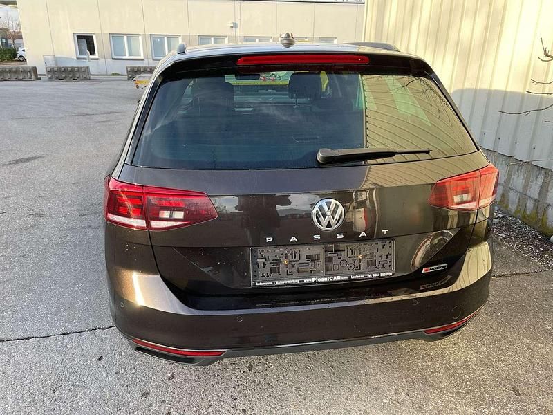 Gebraucht VW Passat Business 190 PS (139 kW) 2020 Braun Kombi