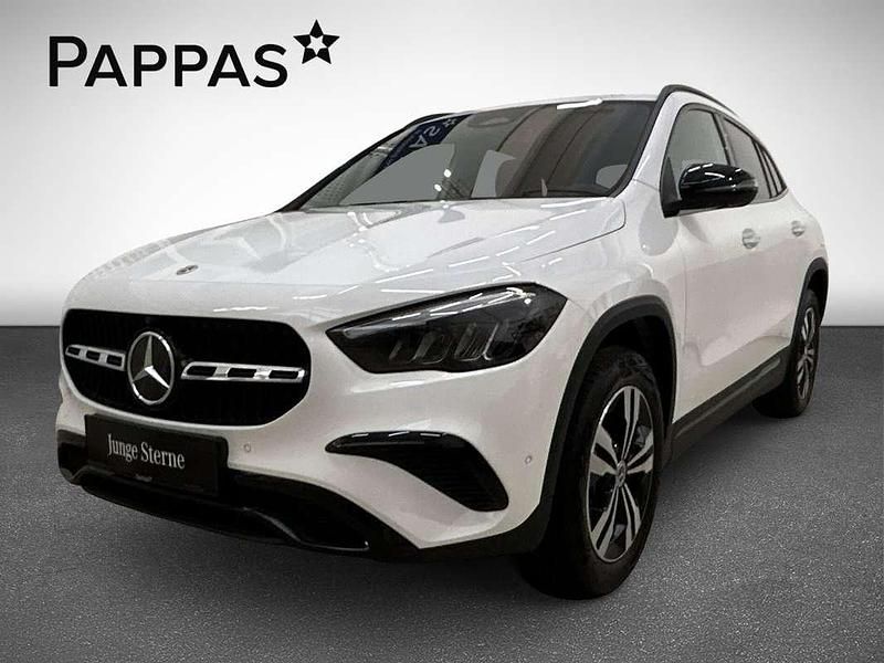 Gebraucht Mercedes GLA250 Progressive 163 PS (119 kW) 2024 Weiß SUV