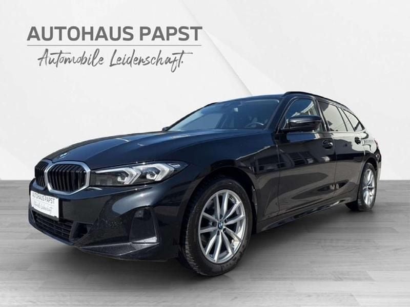 Schwarz Gebraucht 2022 BMW 320 Shadowline Kombi | € 29.772 (Superpreis) - Bild 1/4