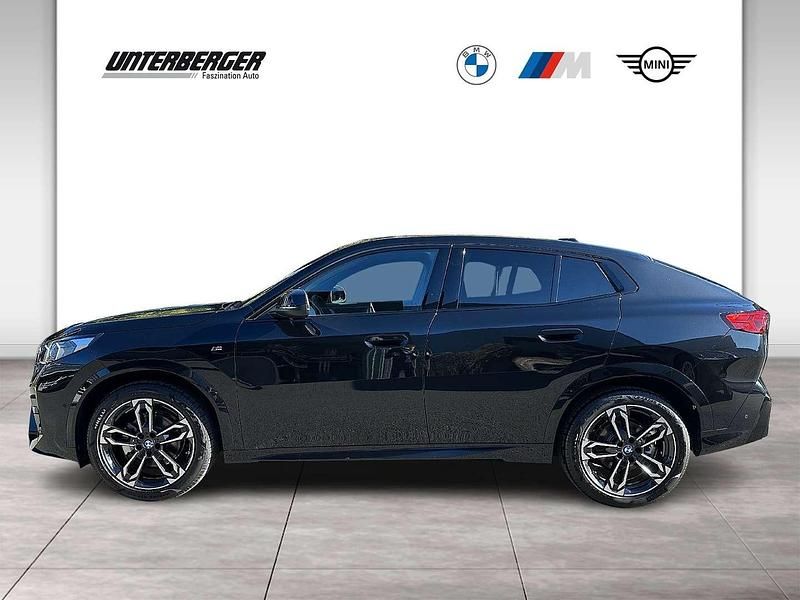Gebraucht BMW X2 M Sport 163 PS (119 kW) 2025 Schwarz SUV