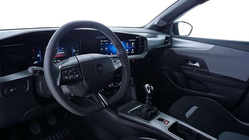 Neu Opel Mokka Edition 136 PS (100 kW) 2025 Karbon schwarz SUV