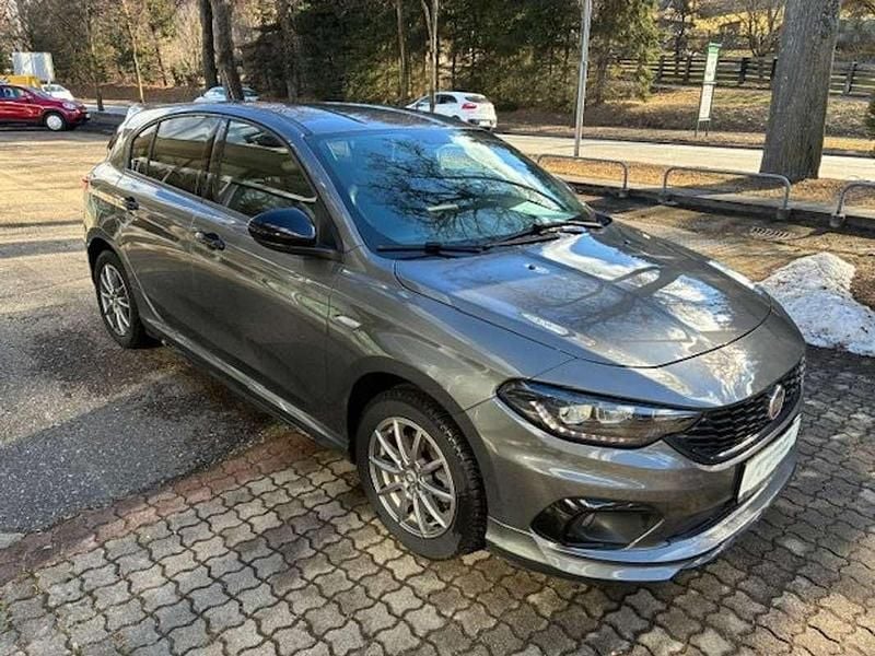 Gebraucht Fiat Tipo S 120 PS (88 kW) 2020 Grau Kleinwagen