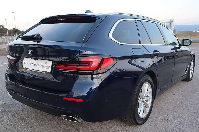 Gebraucht BMW 520 190 PS (139 kW) 2021 Blau Kombi