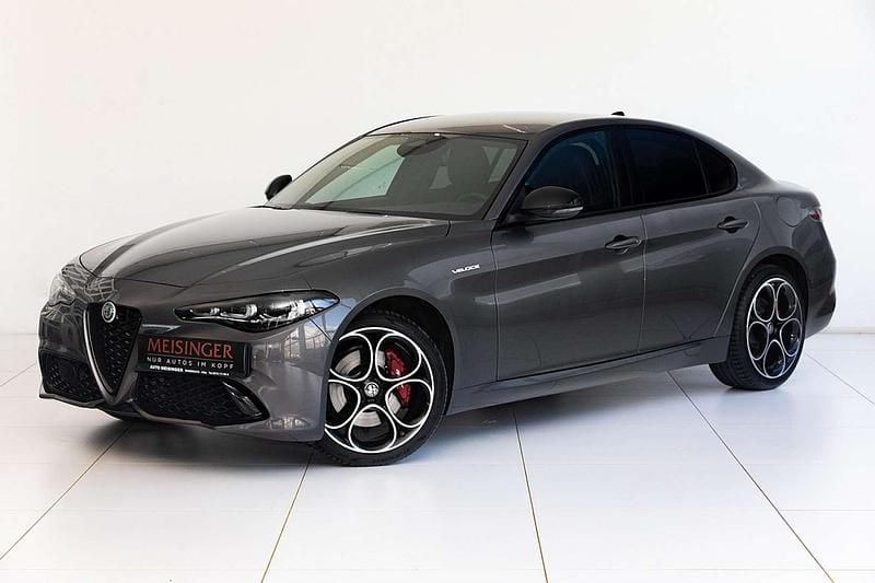 Gebraucht Alfa Romeo Giulia Veloce 280 PS (205 kW) 2025 Silber Limousine