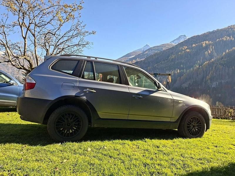 Gebraucht 2005 BMW X3 SUV | € 4.000 (Guter Preis) - Bild 1/4