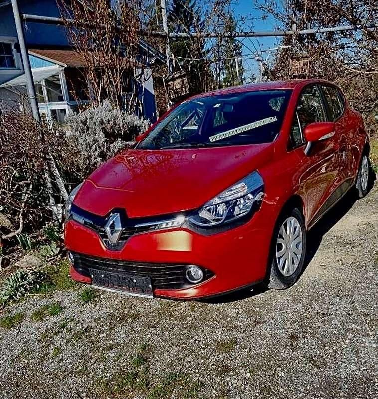 Gebraucht 2015 Renault Clio IV Dynamique Limousine | € 7.900 (Etwas zu teuer) - Bild 1/4