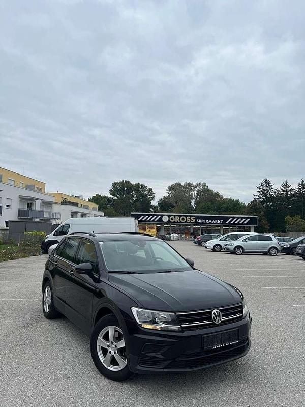 Schwarz Gebraucht 2016 VW Tiguan SUV | € 15.500 (Fairer Preis) - Bild 1/4