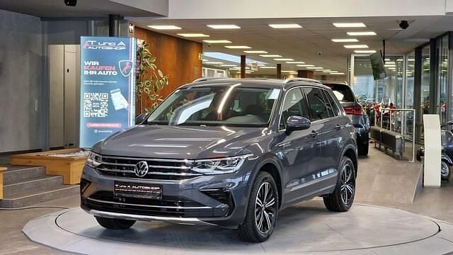 Grau Gebraucht 2021 VW Tiguan Elegance SUV | € 31.480 (Guter Preis) - Bild 1/4