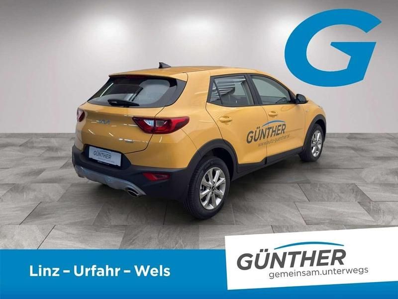Gebraucht Kia Stonic 100 PS (73 kW) 2025 Gelb SUV