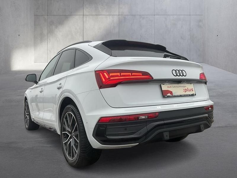 Gebraucht Audi Q5 Sportback Admired 163 PS (119 kW) 2024 Weiss  metallic SUV