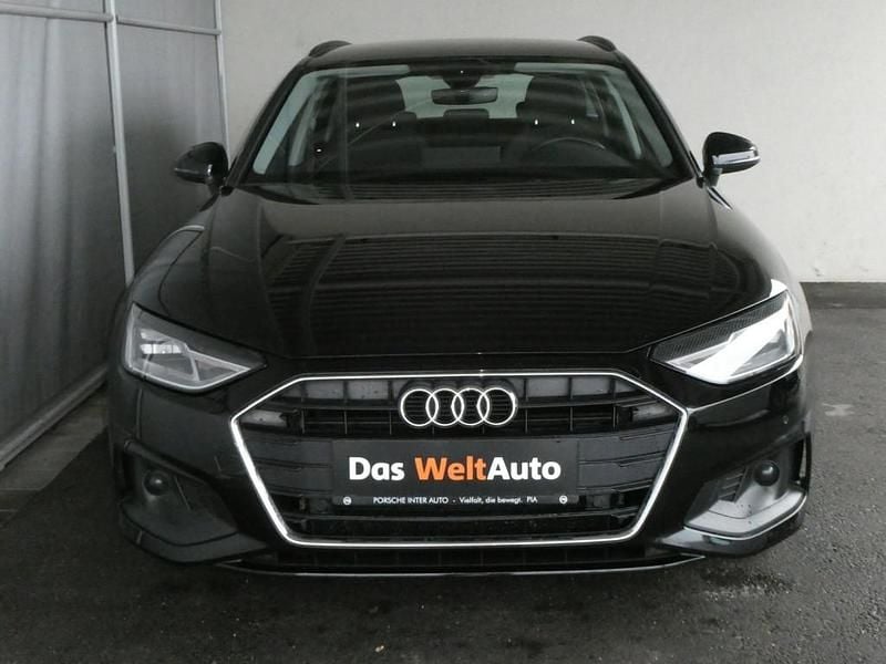 Gebraucht Audi A4 163 PS (119 kW) 2023 Schwarz Kombi