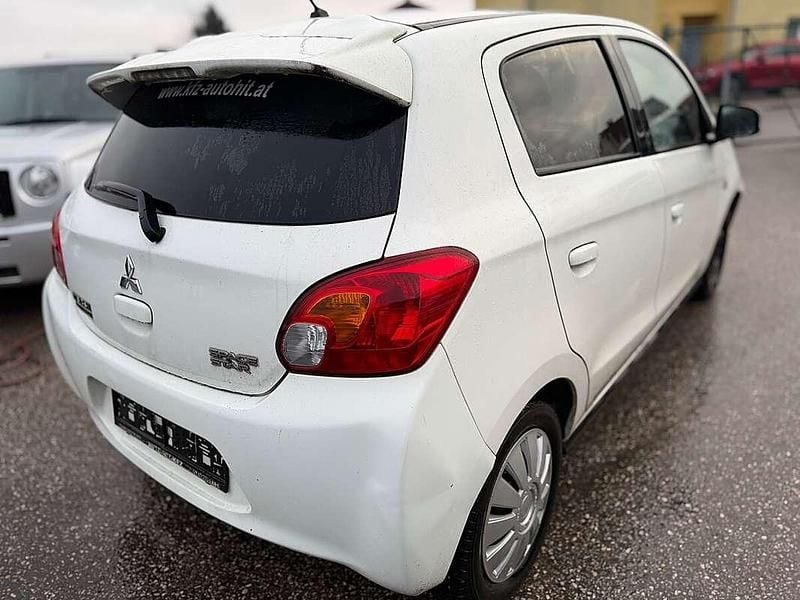 Gebraucht Mitsubishi Space Star 80 PS (58 kW) 2014 Weiß Van / Kleinbus