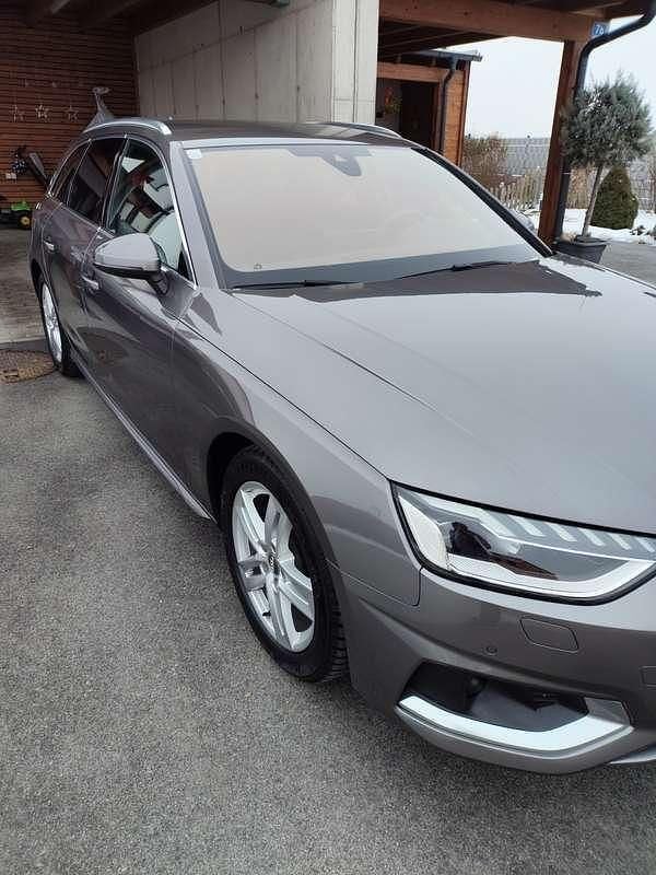 Gebraucht Audi A4 Advanced 150 PS (110 kW) 2019 Grau Kombi