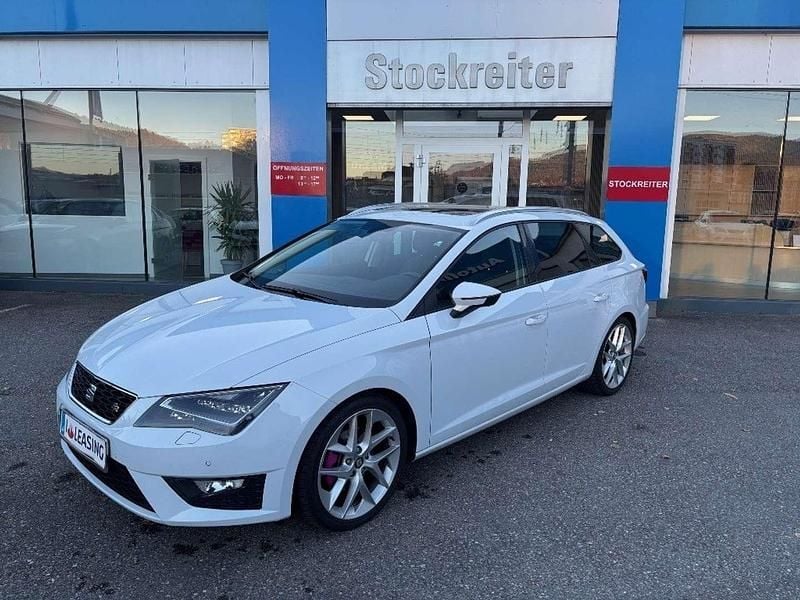 Weiß Gebraucht 2016 Seat Leon ST FR Kombi | € 12.990 (Fairer Preis) - Bild 1/4