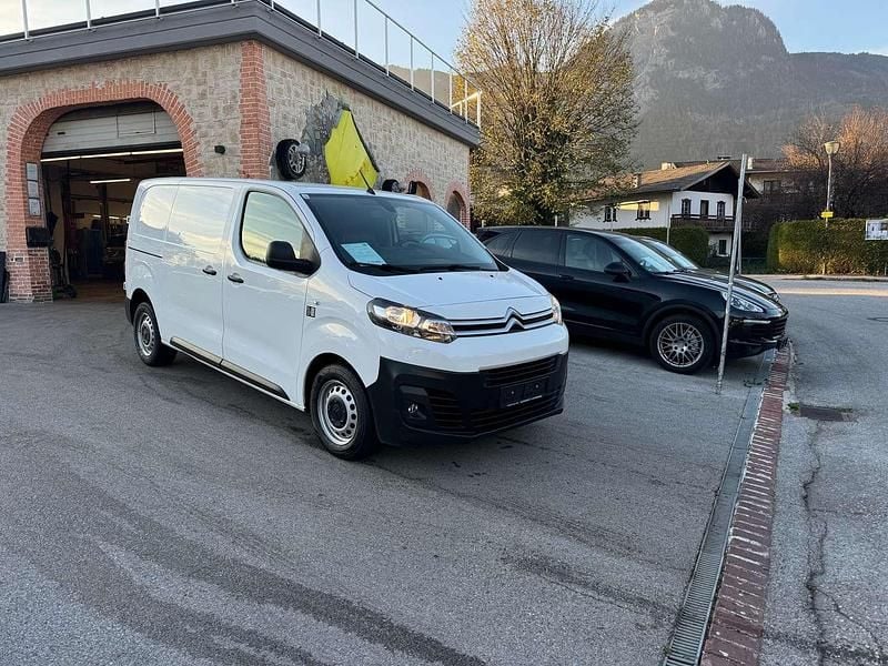 Weiß Gebraucht 2019 Citroën Jumpy Van / Kleinbus | € 18.500 (Fairer Preis) - Bild 1/4