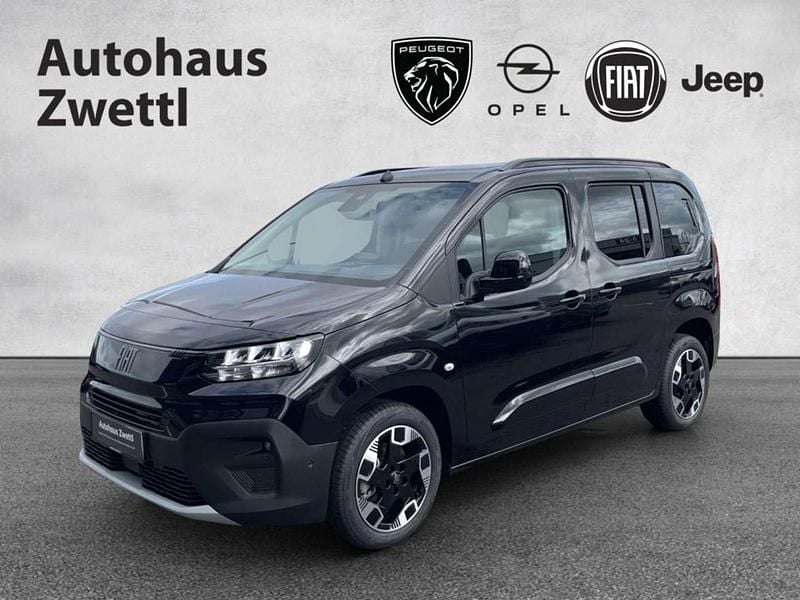 Neu Fiat Doblò 131 PS (96 kW) 2025 Schwarz Van / Kleinbus
