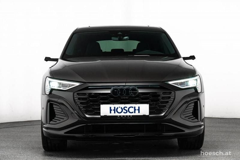 Gebraucht Audi Q8 e-tron S-Line 300 kW (408 PS) 2024 Braun SUV