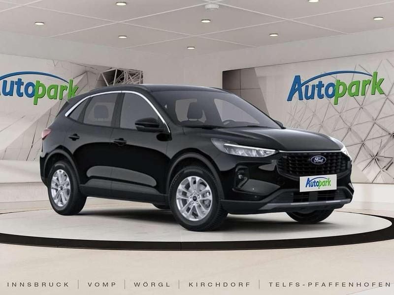 Gebraucht Ford Kuga Titanium 186 PS (136 kW) 2025 Schwarz SUV