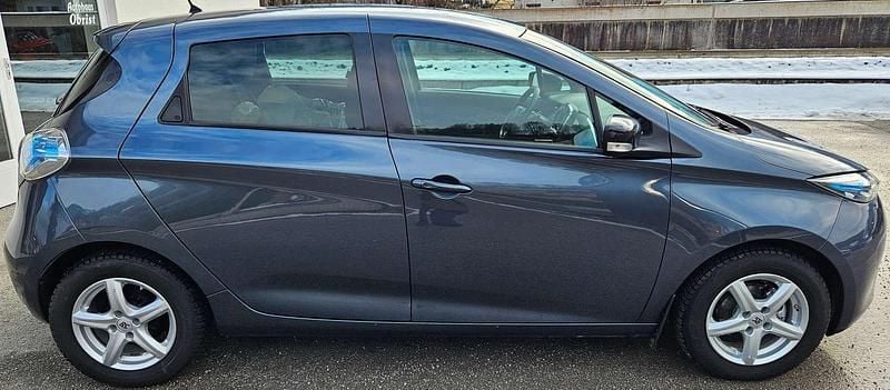 Gebraucht Renault Zoe Intens 67 kW (92 PS) 2018 Grau Kleinwagen