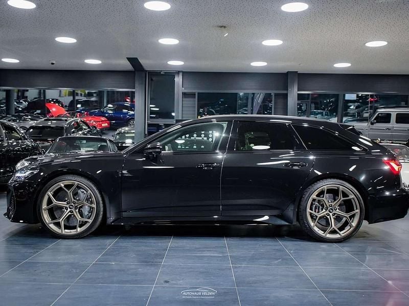 Gebraucht Audi RS6 Performance 630 PS (463 kW) 2025 Schwarz Kombi