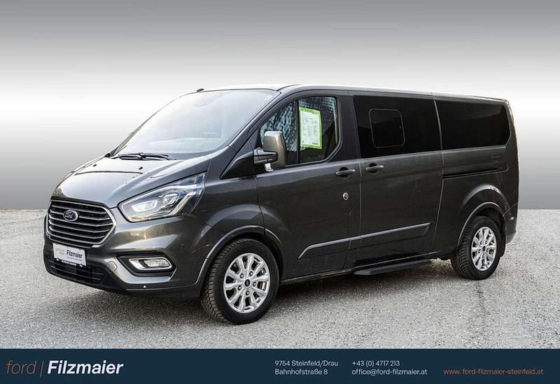 Grau Gebraucht 2019 Ford Transit Custom Titanium Van / Kleinbus | € 28.500 - Bild 1/4