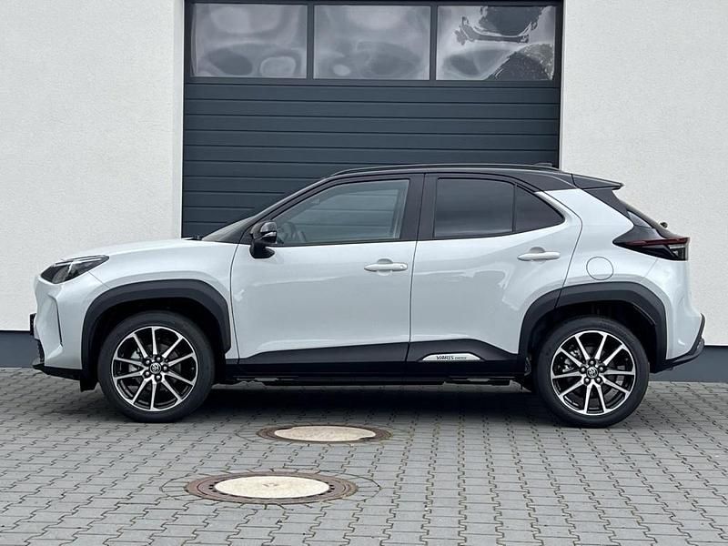 Neu 2025 Toyota Yaris Cross Sport SUV | € 34.549 (Fairer Preis) - Bild 1/4