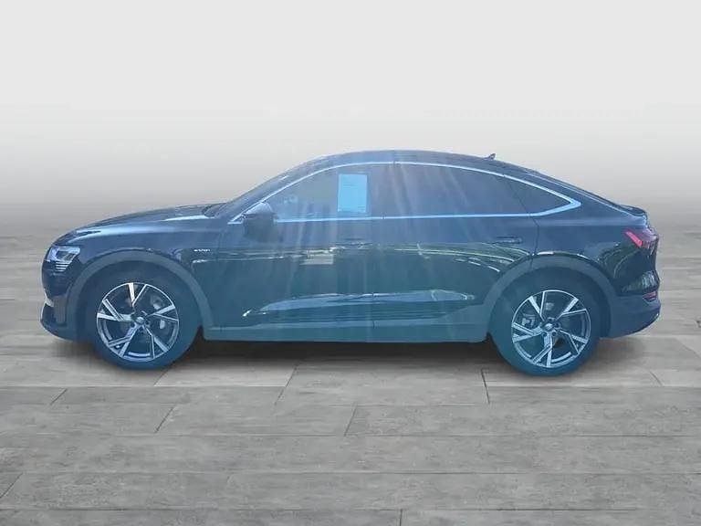 Gebraucht Audi e-tron Sportback Ambiente 158 kW (215 PS) 2020 Schwarz  metallic SUV