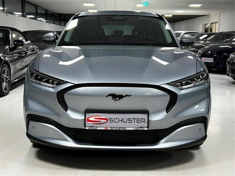 Gebraucht Ford Mustang Mach-E Extended Range 216 kW (294 PS) 2022 Silber SUV