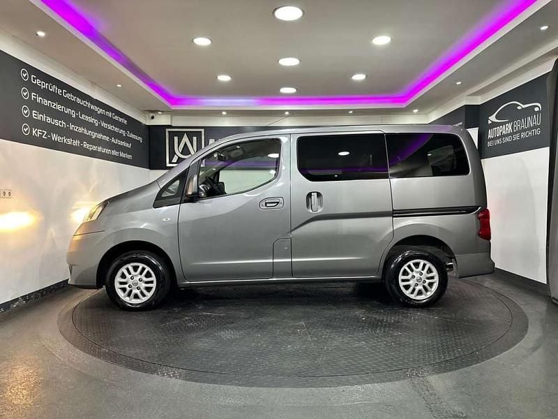 Gebraucht Nissan Evalia Premium Edition 110 PS (80 kW) 2012 Grau Van / Kleinbus