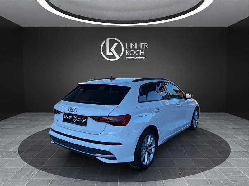Gebraucht Audi A3 Ambiente 116 PS (85 kW) 2025 Weiss  normal Limousine