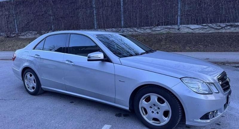 Gebraucht 2009 Mercedes E200 Limousine | € 10.000 (Fairer Preis) - Bild 1/4