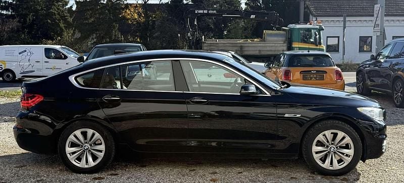 Gebraucht BMW 520 Gran Turismo 184 PS (135 kW) 2015 Schwarz Limousine