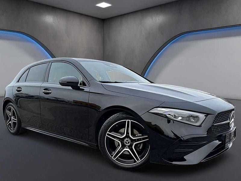 Gebraucht Mercedes A200 AMG line 150 PS (110 kW) 2025 Schwarz Kleinwagen