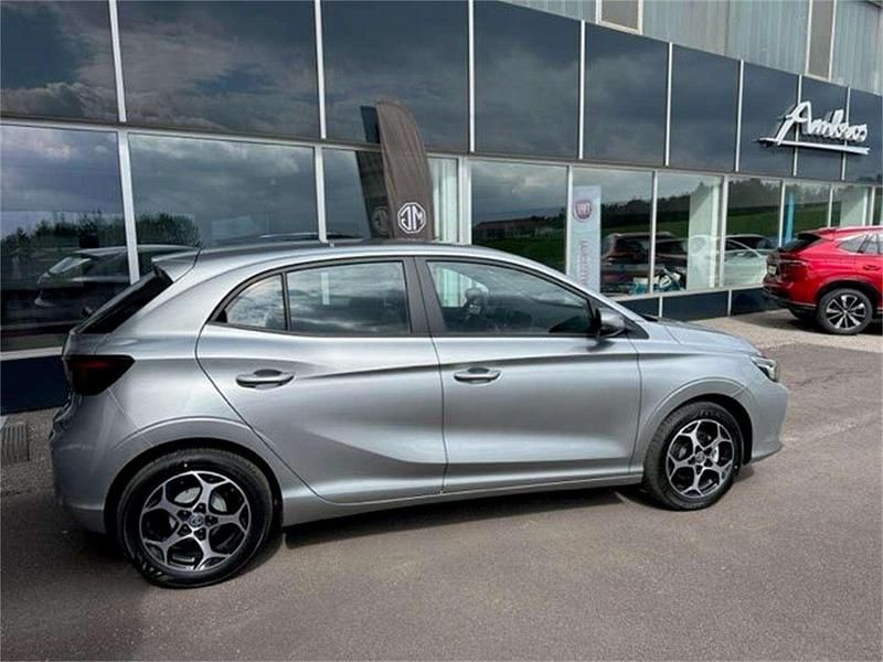 Neu MG MG3 Luxury 102 PS (75 kW) 2025 Silber Kleinwagen