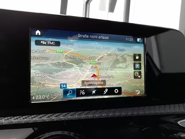 Gebraucht Mercedes E250 217 PS (159 kW) 2022 Polarweiss Kombi