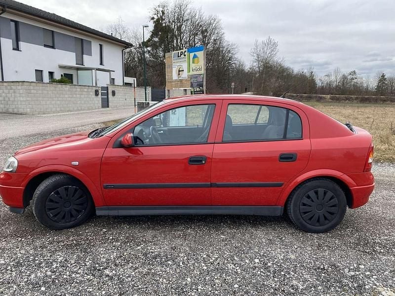 Gebraucht Opel Astra Comfort 101 PS (74 kW) 2002 Limousine