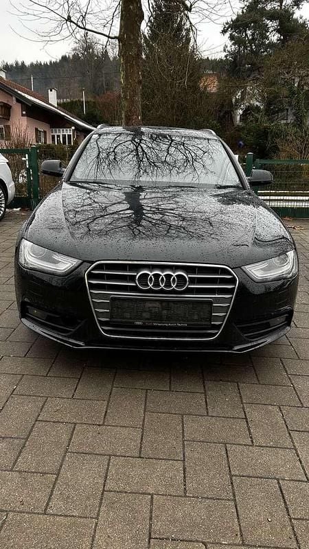 Gebraucht Audi A4 150 PS (110 kW) 2013 Kombi