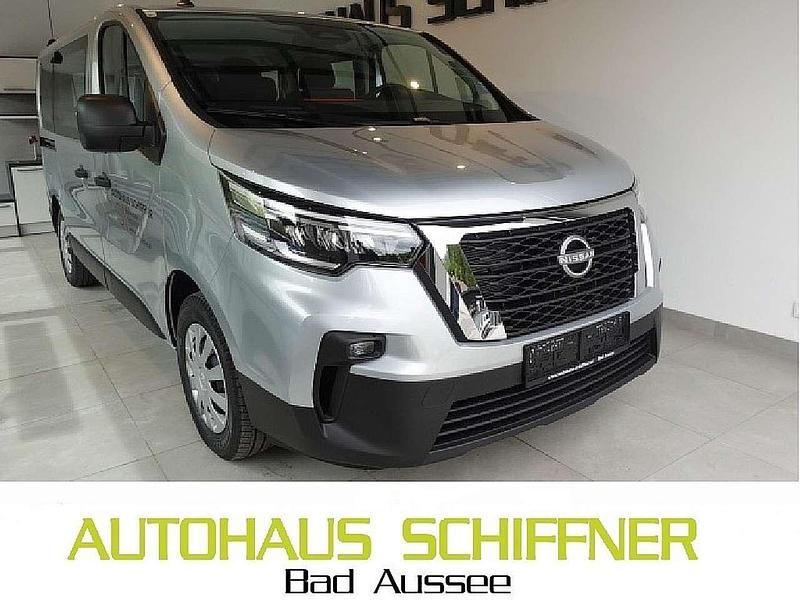 Silber Gebraucht 2025 Nissan Primastar Acenta Van / Kleinbus | € 46.000 (Teuer) - Bild 1/4