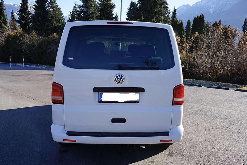 Gebraucht VW Multivan Startline 140 PS (102 kW) 2010 Van