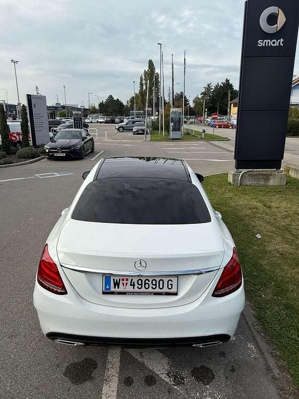 Gebraucht Mercedes C250 AMG line 204 PS (150 kW) 2015 Limousine