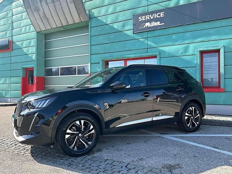 Gebraucht Peugeot e-2008 GT 100 kW (136 PS) 2023 Schwarz SUV