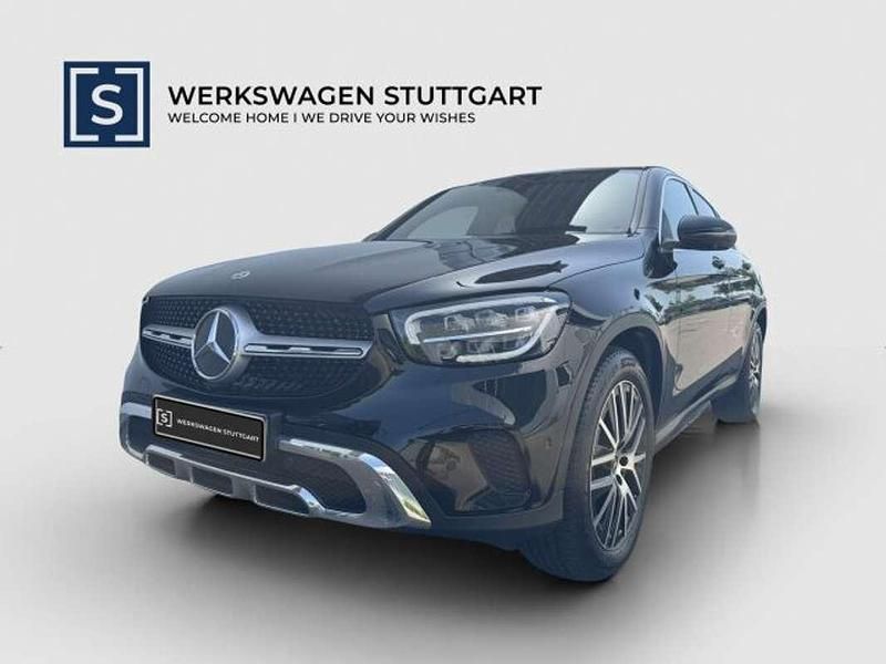 Gebraucht Mercedes GLC300 258 PS (189 kW) 2023 Schwarz Coupé