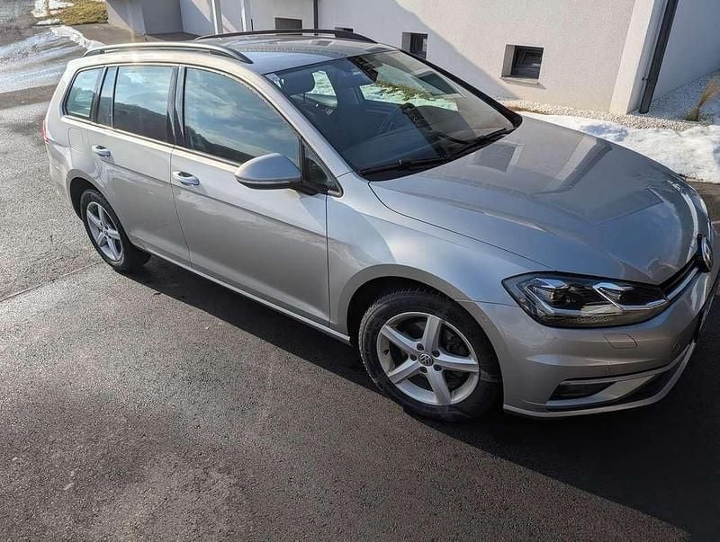 Gebraucht VW Golf VII Comfortline 116 PS (85 kW) 2017 Silber Kombi