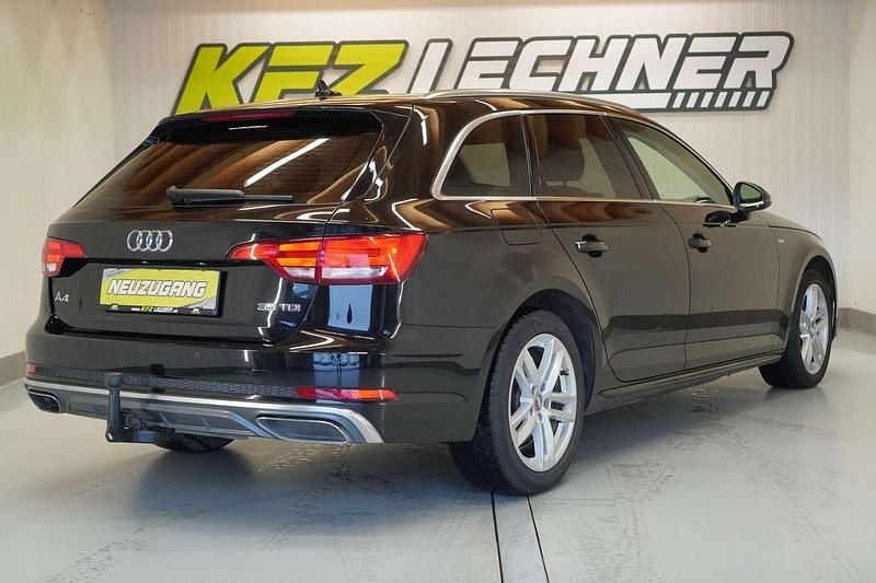 Gebraucht Audi A4 S-Line 150 PS (110 kW) 2019 Schwarz Kombi