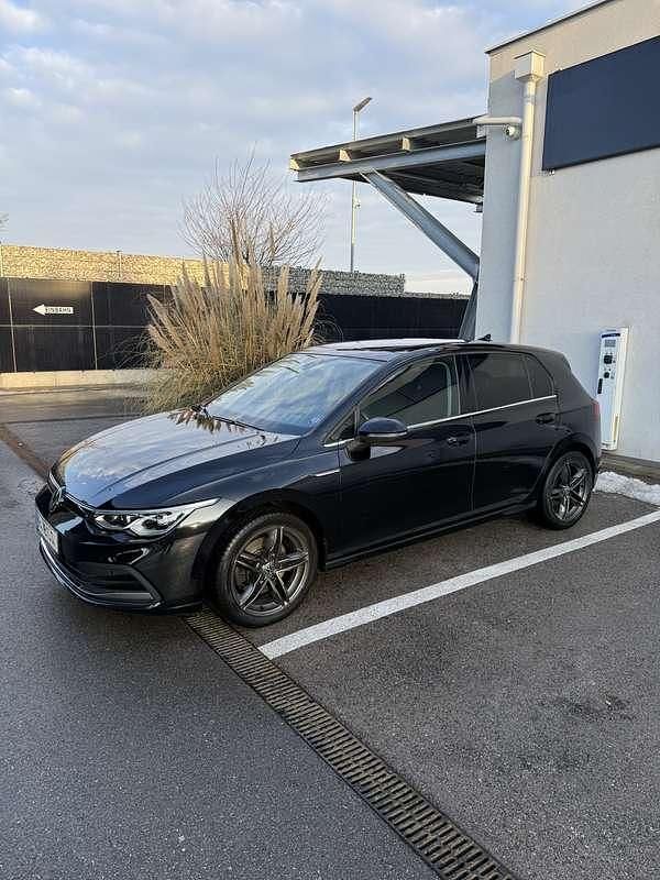 Gebraucht VW Golf VIII Style 131 PS (96 kW) 2020 Limousine